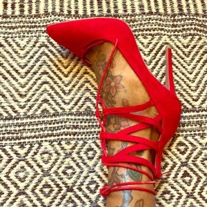 Shoes only were worn once/like new